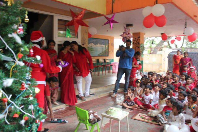 Sri Sri Ravishankara Vidyamandir Bangalore Christmas Celebrationsa