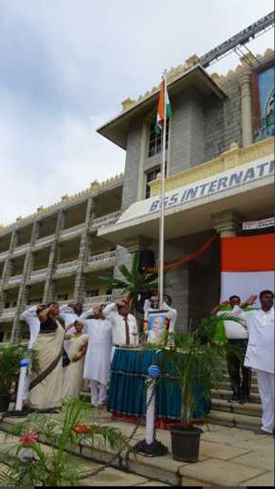 school-gallery-image