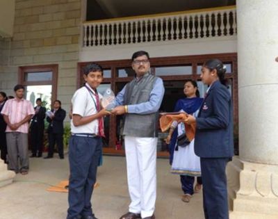 school-gallery-image
