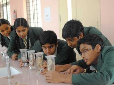 school-gallery-image