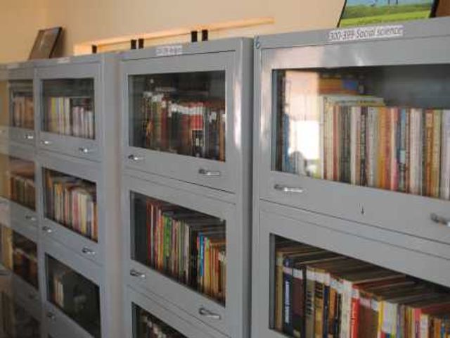 SFS School, Hebbagodi Libraray