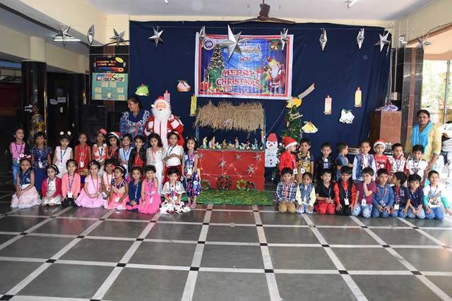 Swami Vivekanand  International School, Borivali - Christmas Celebrations