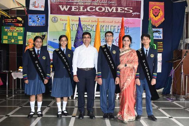 Swami Vivekanand  International School, Borivali - Investiture Ceremonya