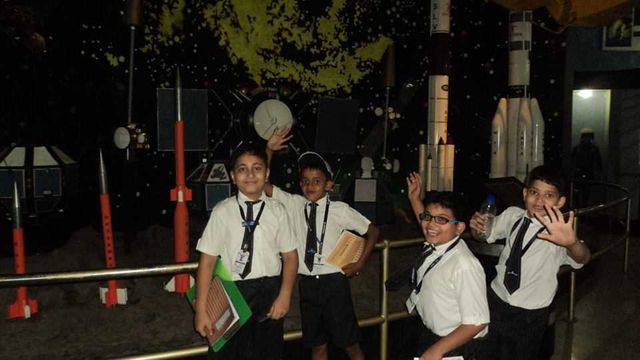 St. John's Universal School, Goregaon - Visit to Neharu Science Center