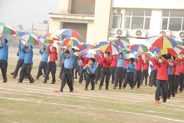 The Shri Ram Millenium School - Sports Day Celebrations