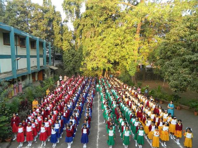 Loreto Convent School, Chembur - Republic day Celebrationsa