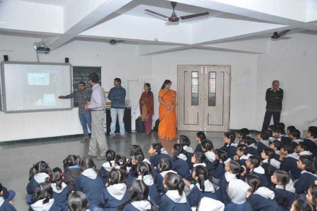 Hill's High School - Surat - Prayas Guest Lecture