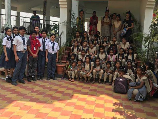 Hill's High School - Surat - Visit to Janani Dham Ashram
