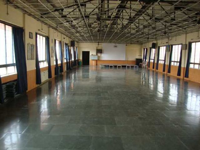 Divine Child High School, Andheri - Facilities