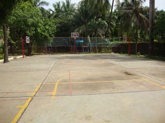 Divine Child High School, Andheri - Facilities
