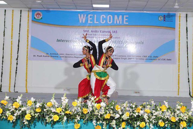 Delhi Public School -  Bhopal Squre - Welcome Dance