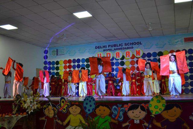 Delhi Public School -  Bhopal Squre - Parent's Day Celebration