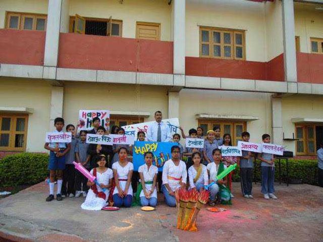 Podar International School - Holi Celebrationa