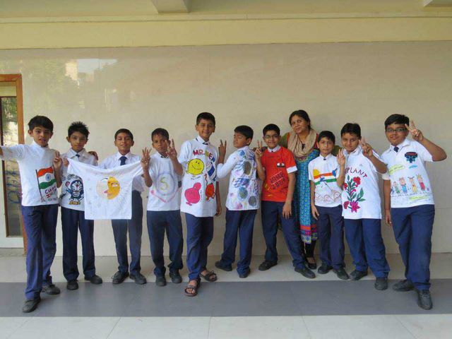 Best High School - T Shirt Painting Competiton