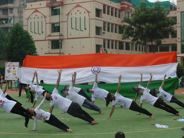 Modern Convent School, Sector - 4 - Independence Day Celebration
