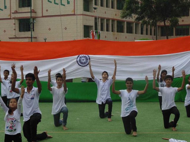 Modern Convent School, Sector - 4 - Independence Day Celebration