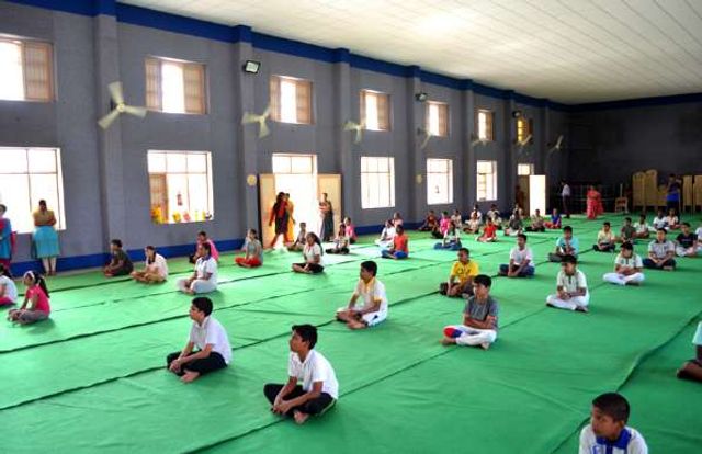 N.St.Mathew's Public School - Patamata, Vijayawada - International Yoga Daya