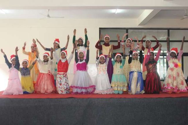 Loreto Convent School, Delhi - Christmas Celebrationb