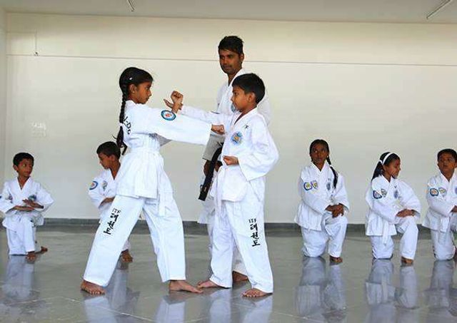 Emerald International school, Venkatapura - Karate Classes