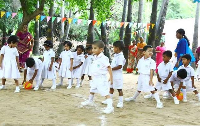 Vanavani Matric Hir. Sec School Sports Day Photosa