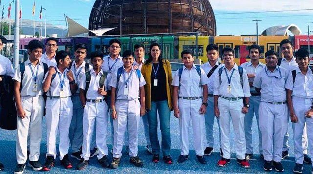 Students of Bhatnagar International go on an educational trip to Europeb
