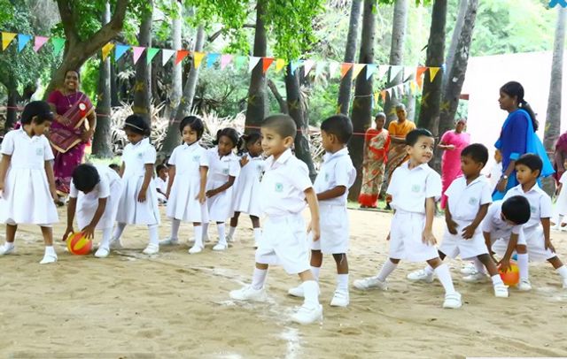 Vanavani Matric Hir. Sec School Investiture Ceremony Photos