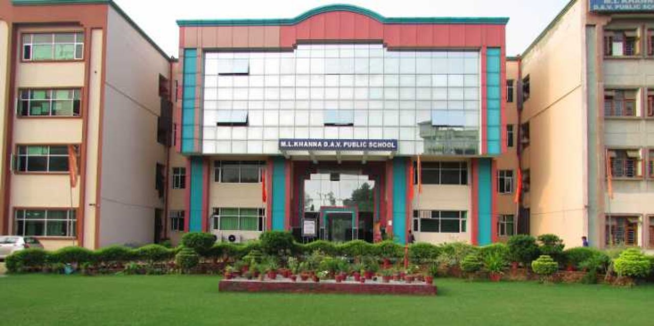 M.L. Khanna DAV Public School, Sector - 6 Cover Image