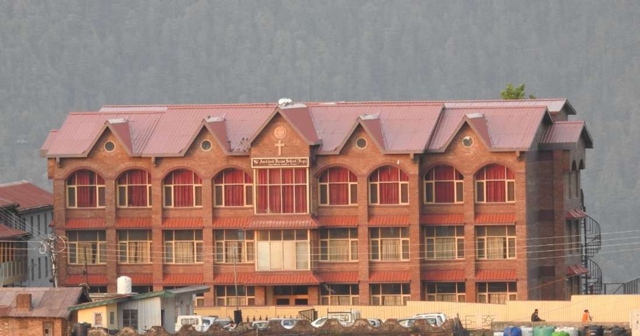 Auckland School Shimla Cover Image