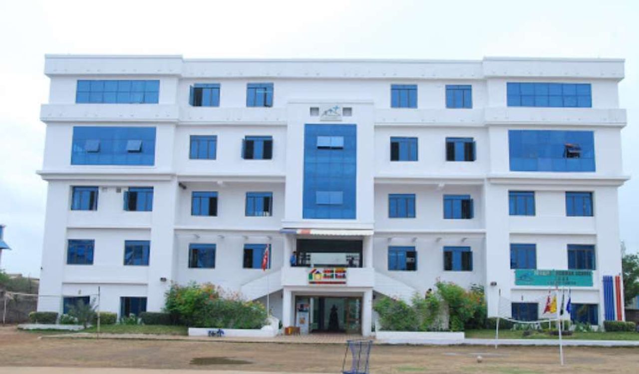 Johnson Grammar School, ICSE, Mallapur Cover Image